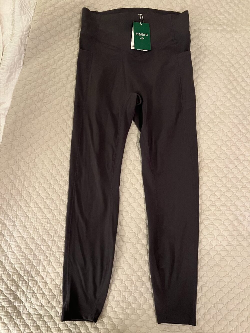 NWT Halara UltraSculpt™ High Waisted Butt Lifting Tummy Control Leggings